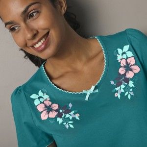 Blancheporte Pyžamové tričko s krátkými rukávy a potiskem pod výstřihem smaragdová 46/48